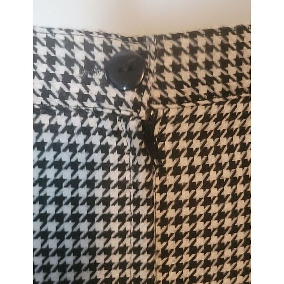 Houndstooth Pencil Skirt by M.H.M. Melissa Harper - 13/14 - Picture 5 of 7
